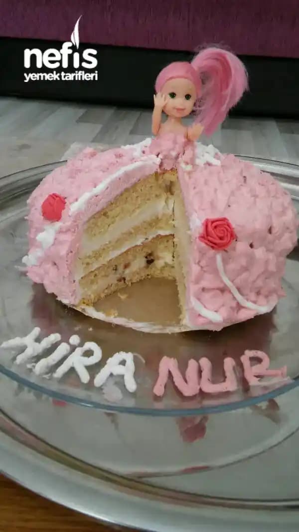 Barbie Doğum Günü Pastası: Renkli ve Temalı Çocuklar İçin Eğlenceli Seçenekler
