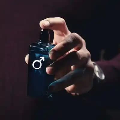 En İyi Esans Kokusu Seçimi: Doğal ve Kaliteli Aromalarla Kendinizi Geliştirin