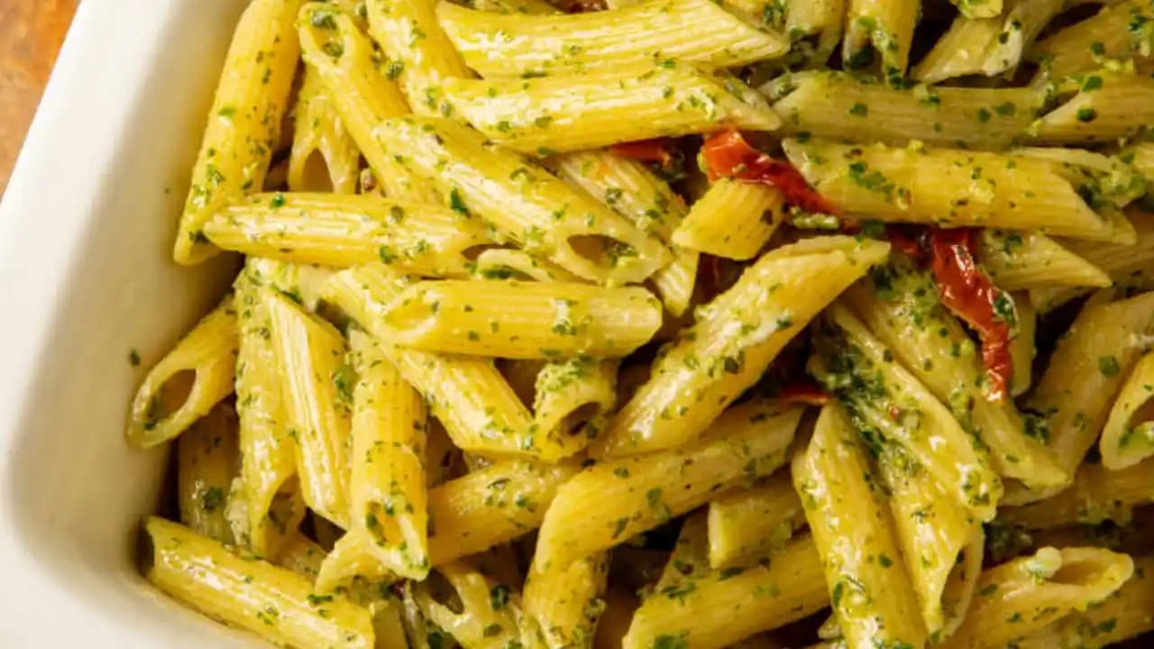Evde Pesto Soslu Makarna Tarifi ve Malzeme Seçimi Detayları