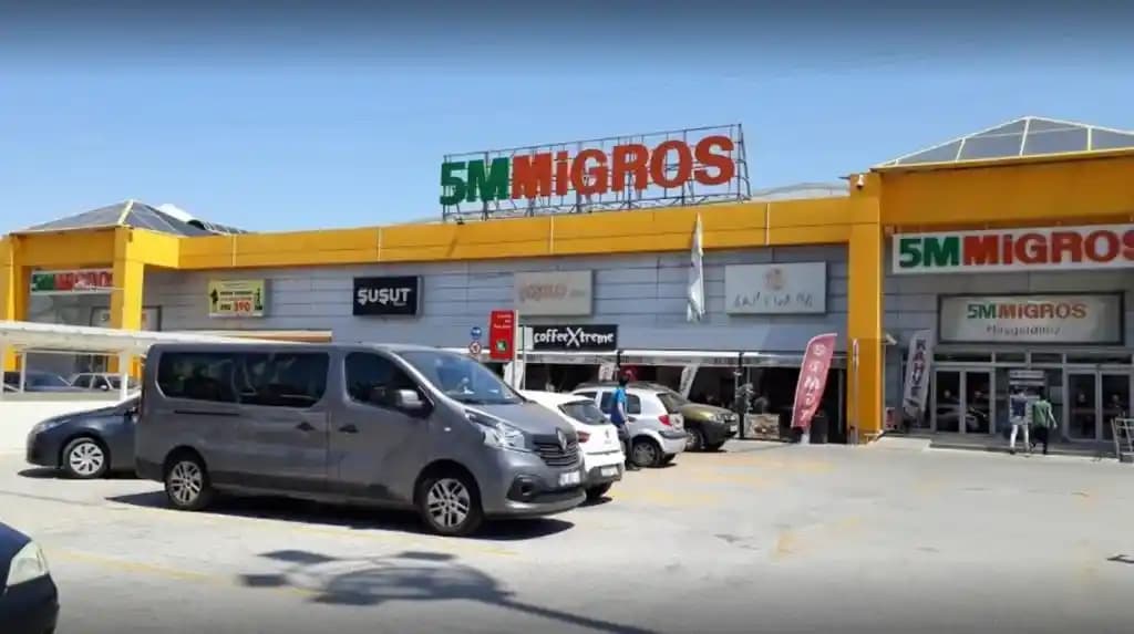 Gaziemir Migros: Geniş Ürün Yelpazesi ve Kaliteli Hizmetle Güvenilir Alışveriş Noktası