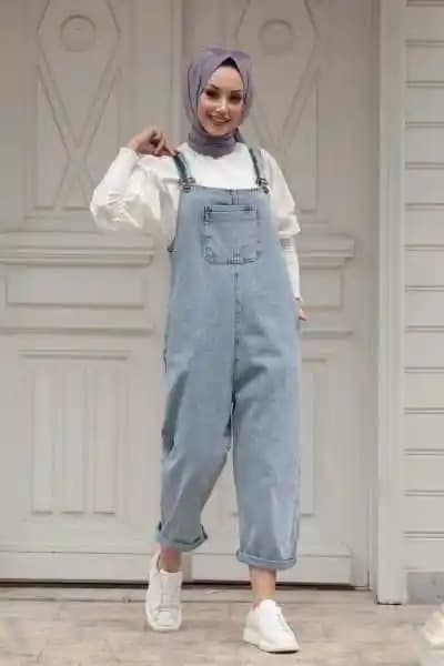 Gençler İçin Kot Tulum Modelleri: Stil ve Konforun Birleştiği Güncel Trendler