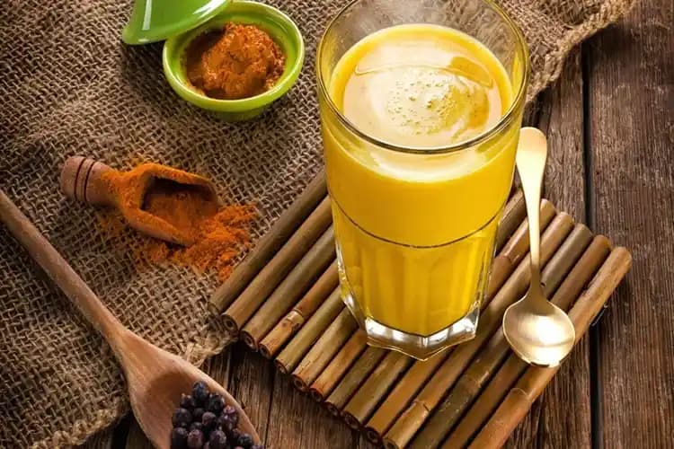 Hamilelikte Zerdeçal Kullanımı: Faydaları ve Dikkat Edilmesi Gerekenler