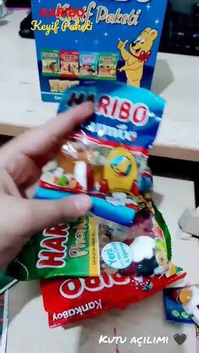 Haribo Kutuları: Çocuklar ve Yetişkinler İçin Pratik ve Estetik Saklama Çözümleri