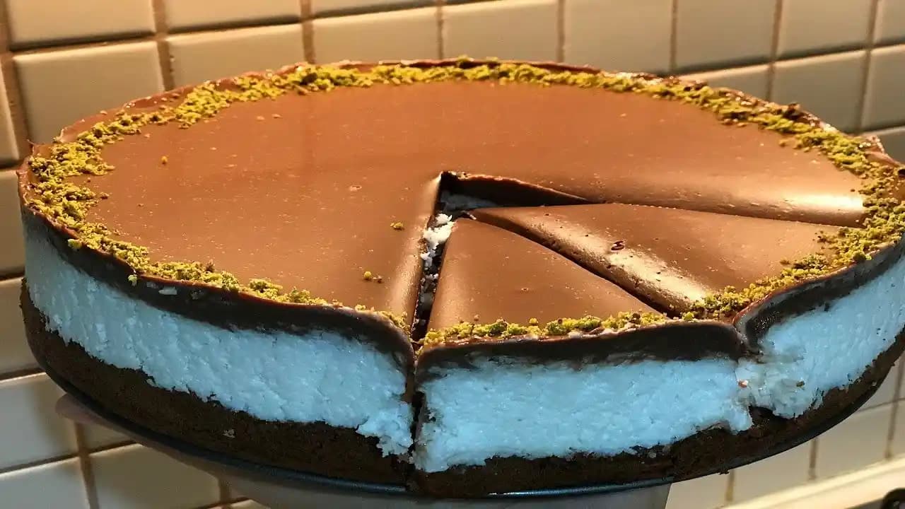 Hazır Keklerle Yapılan Kolay ve Pratik Pastalar: Hızlı ve Leziz Tarifler