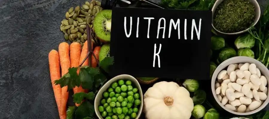 K vitamini ve Günlük Beslenmedeki Önemi: Sağlıklı Yaşam İçin Bilmeniz Gerekenler