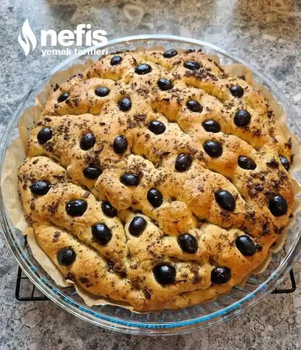 Kekikli ve Zeytinli Ekmek Tarifleri: Lezzet ve Sağlık Dolu Bir Seçenek