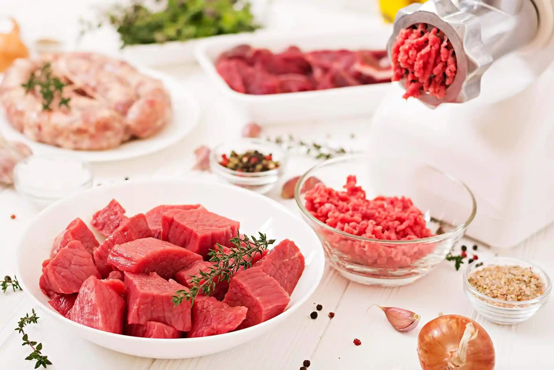 Kırmızı Et Pişirme Rehberi: Doğru Tekniklerle Lezzet ve Sağlık İçin İpuçları