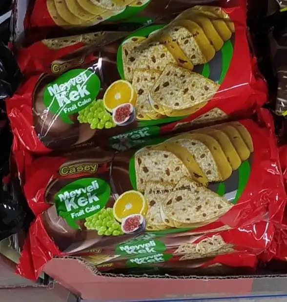 Marketlerde Satılan Hazır Kekler: Çeşitli Tatlar ve Pratik Kullanım İmkanları