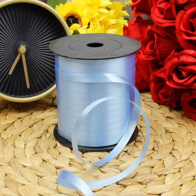 Şerit Rafya: Çok Yönlü Paketleme ve Dekorasyon Malzemesi Özellikleri ve Kullanım Alanları