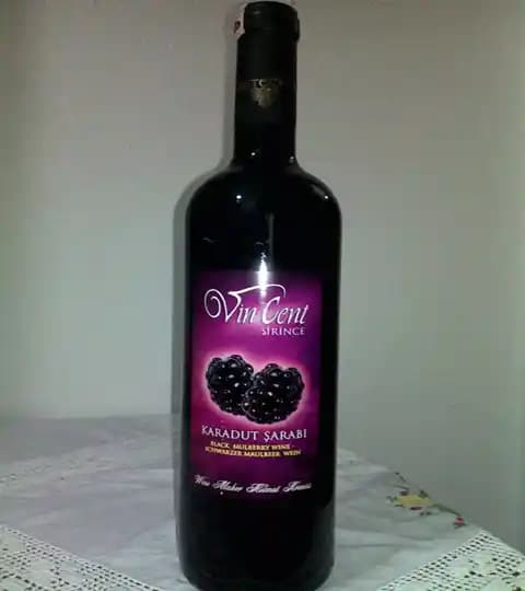 Şirince Karadut Şarabı ve Migros'taki Yeri: Doğal ve Geleneksel Ürünlerin Önemi