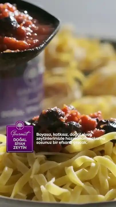 Siyah Makarna Sosu: Renkli ve Lezzetli Alternatifler ile Mutfakta Yenilik