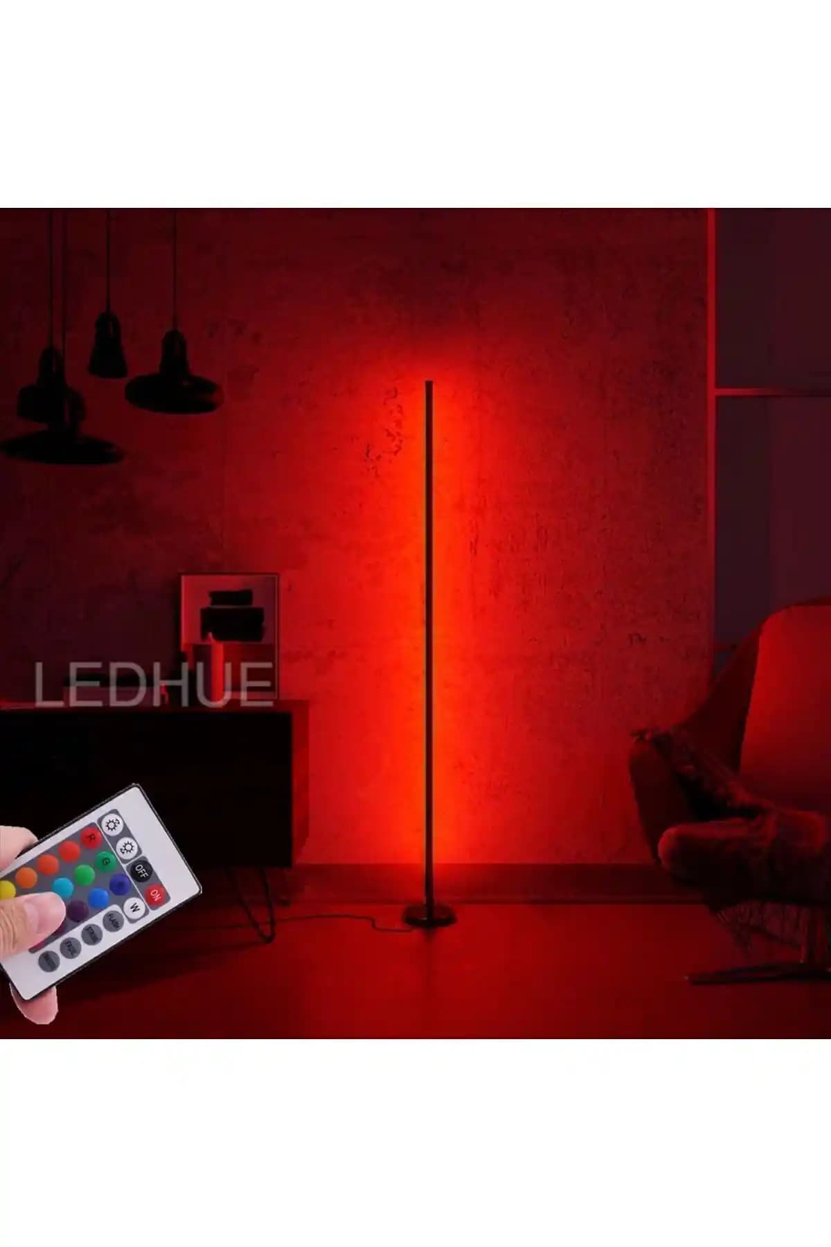 Mobzar RGB Oda Aydınlatma Sistemi ile Primelux LED Lambader Karşılaştırması