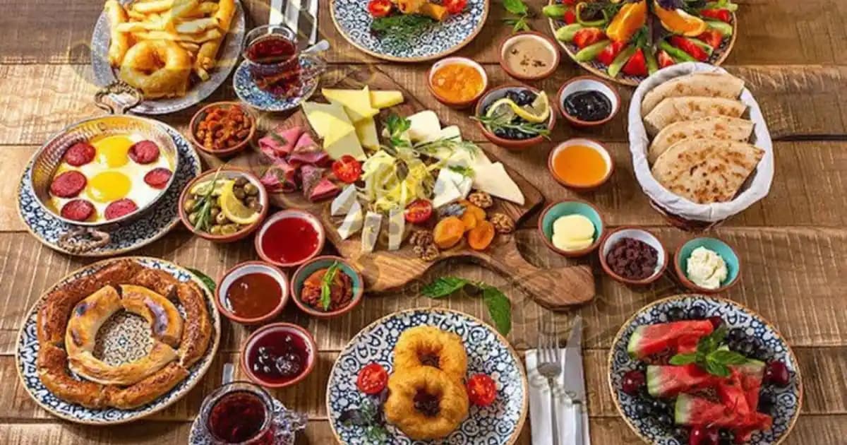 Günlük Kahvaltı Seçenekleri: Pratik Tarifler ve Besleyici Alternatifler