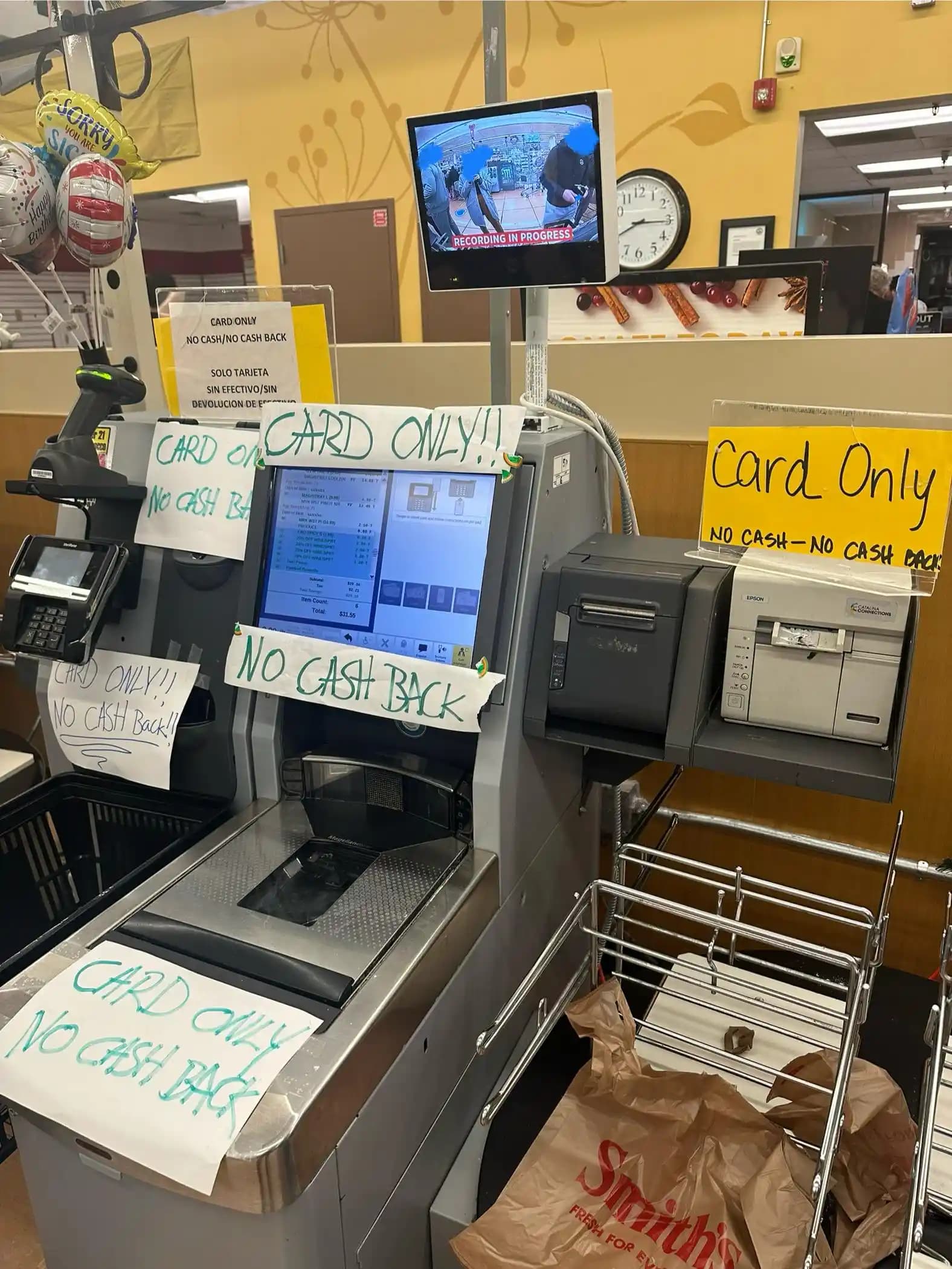 Perakende Mağazalarında Müşteri İletişimi ve Yazılı Uyarıların Etkisi ve İyileştirme Yöntemleri