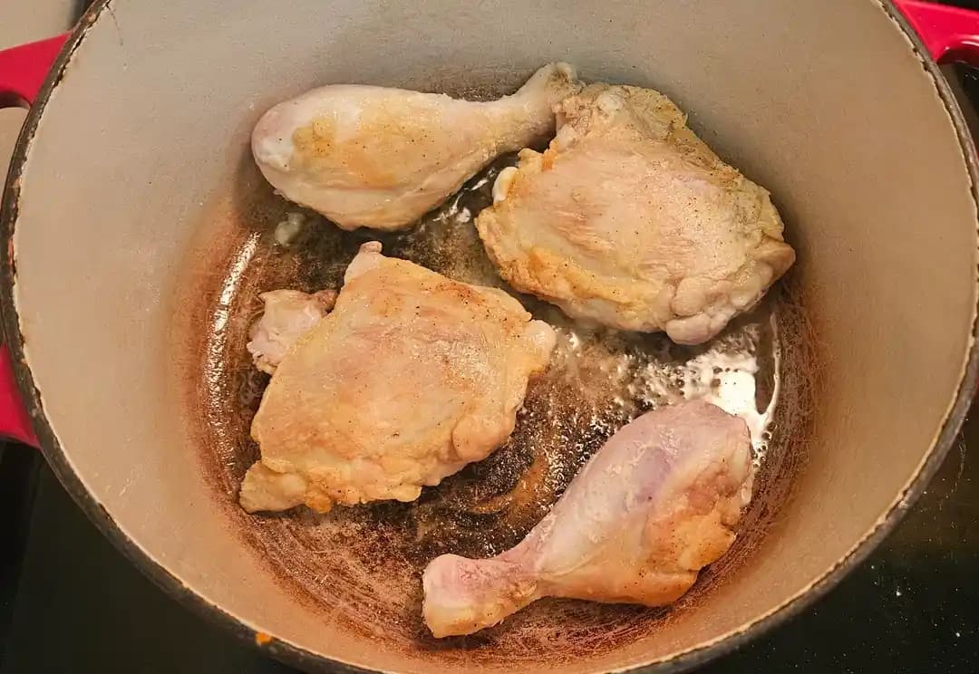 Chicken Marsala: Uygun Fiyatlı Malzemelerle Hazırlanan Geleneksel İtalyan Tavuk Yemeği