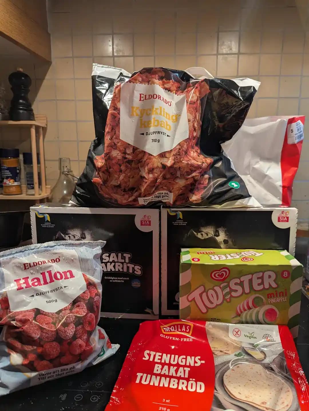 İsveç'te Willys Online Market Teslimatı ile Temel Gıda Stoku ve Uygun Fiyatlı Alışveriş