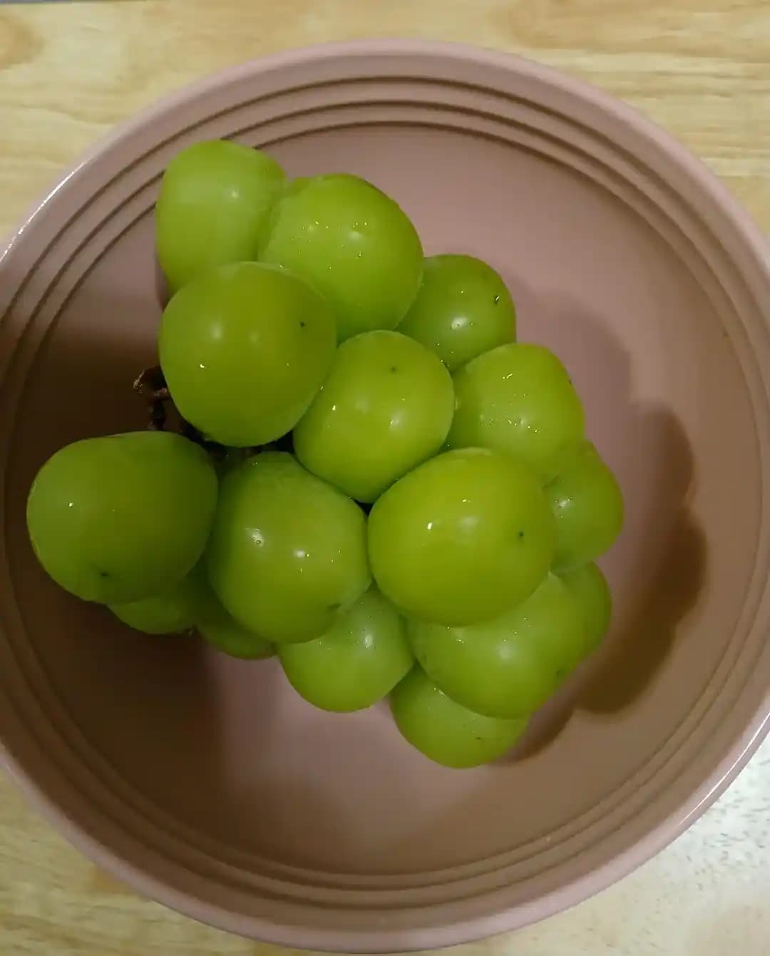 Shine Muscat Üzümünün Tat, Doku ve Tüketim Önerileri Üzerine Detaylı İnceleme