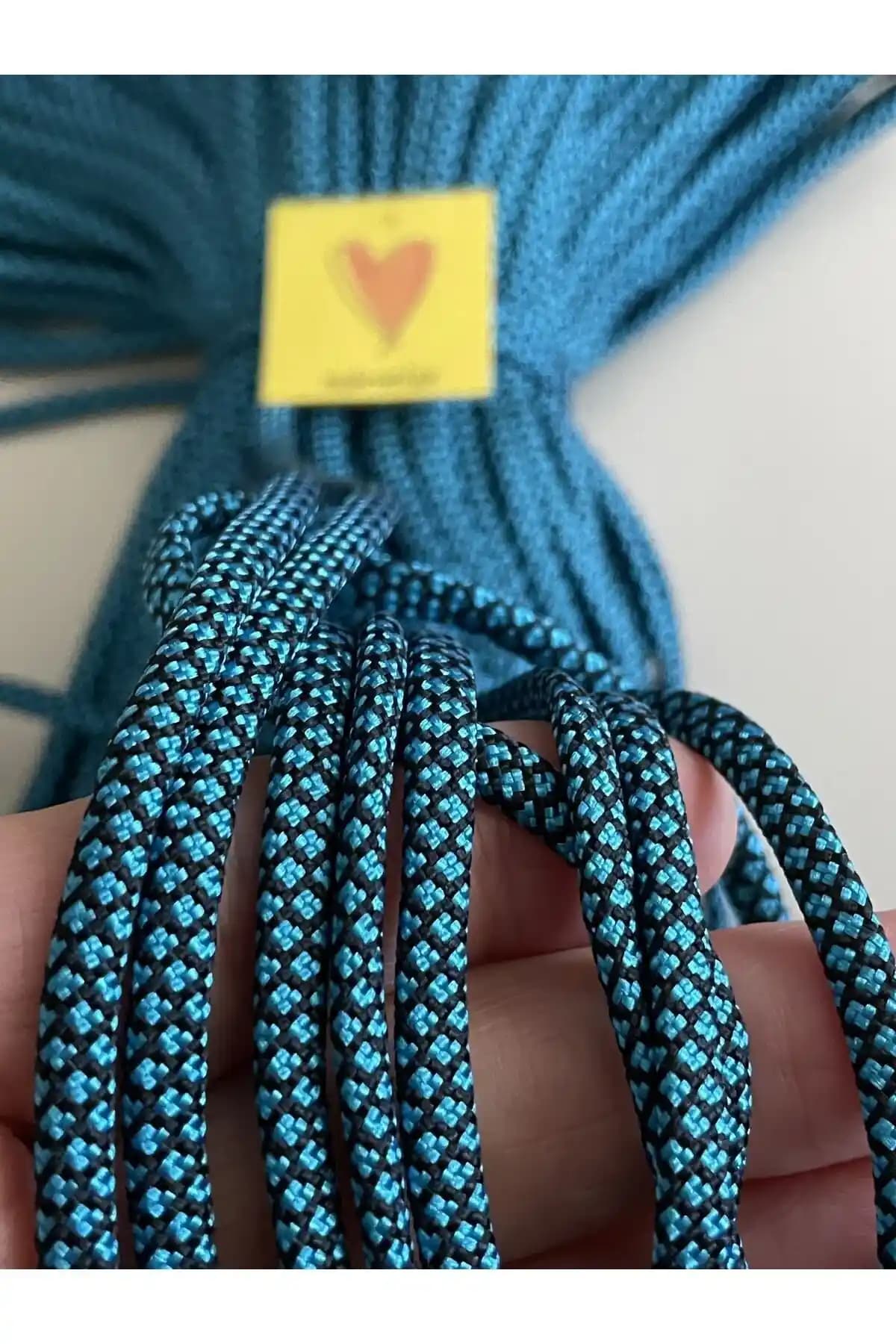 5 Metre 7 Çekirdek Paracord Özellikleri ve Kullanım Alanları Hakkında Detaylı Bilgi