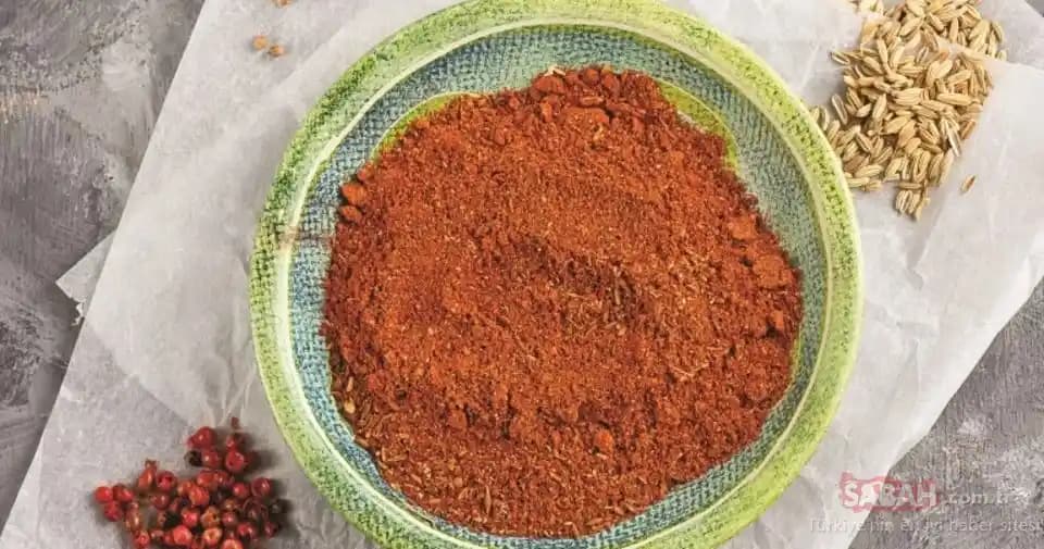 Akdeniz Mutfağında Harissa Sosu: Baharat ve Lezzetin Buluşması