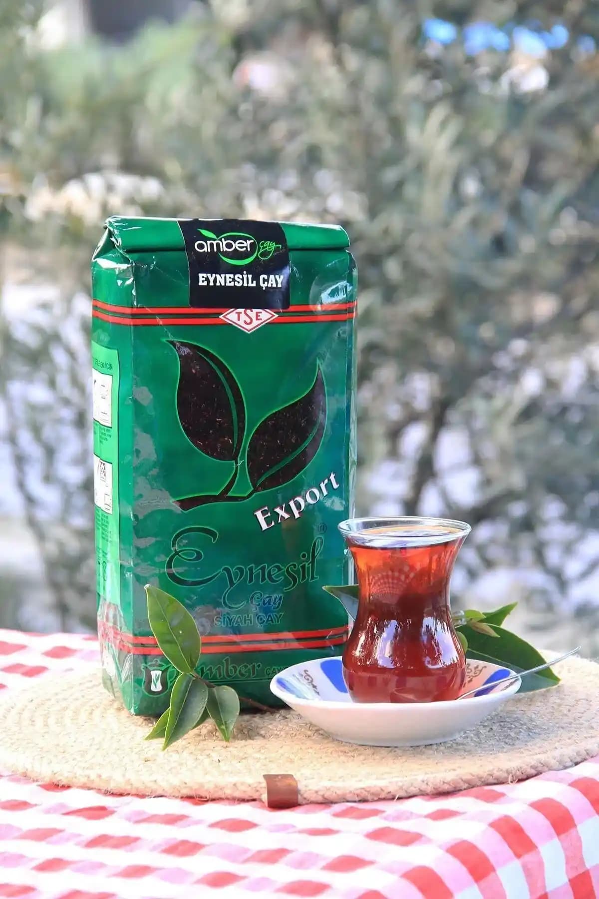 Amber Eynesil Siyah Çayın Özellikleri ve Diğer Siyah Çaylarla Karşılaştırması