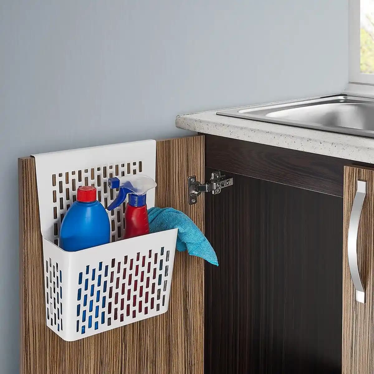 Asılabilir Dolap Aksesuarları ve Düzenleyici Çözümler: Ev ve Ofis İçin Pratik Organizasyon Yöntemleri