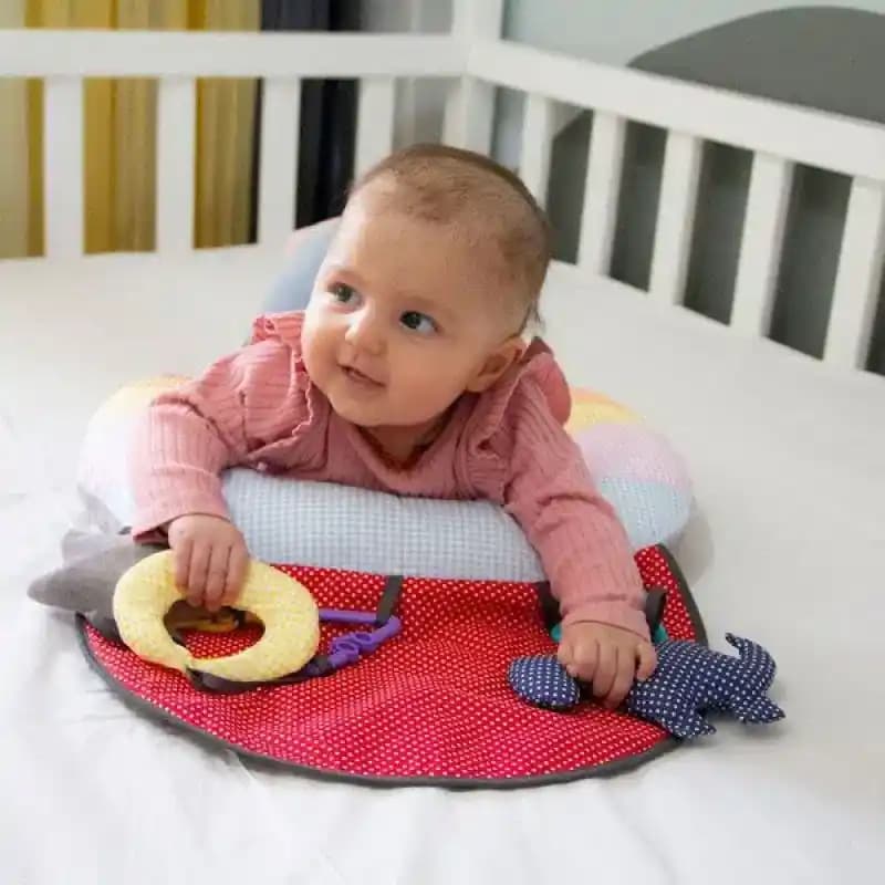 Bebek Gelişimi İçin Güvenli ve Destekleyici Oyuncaklı Yastıklar Hakkında Bilgi