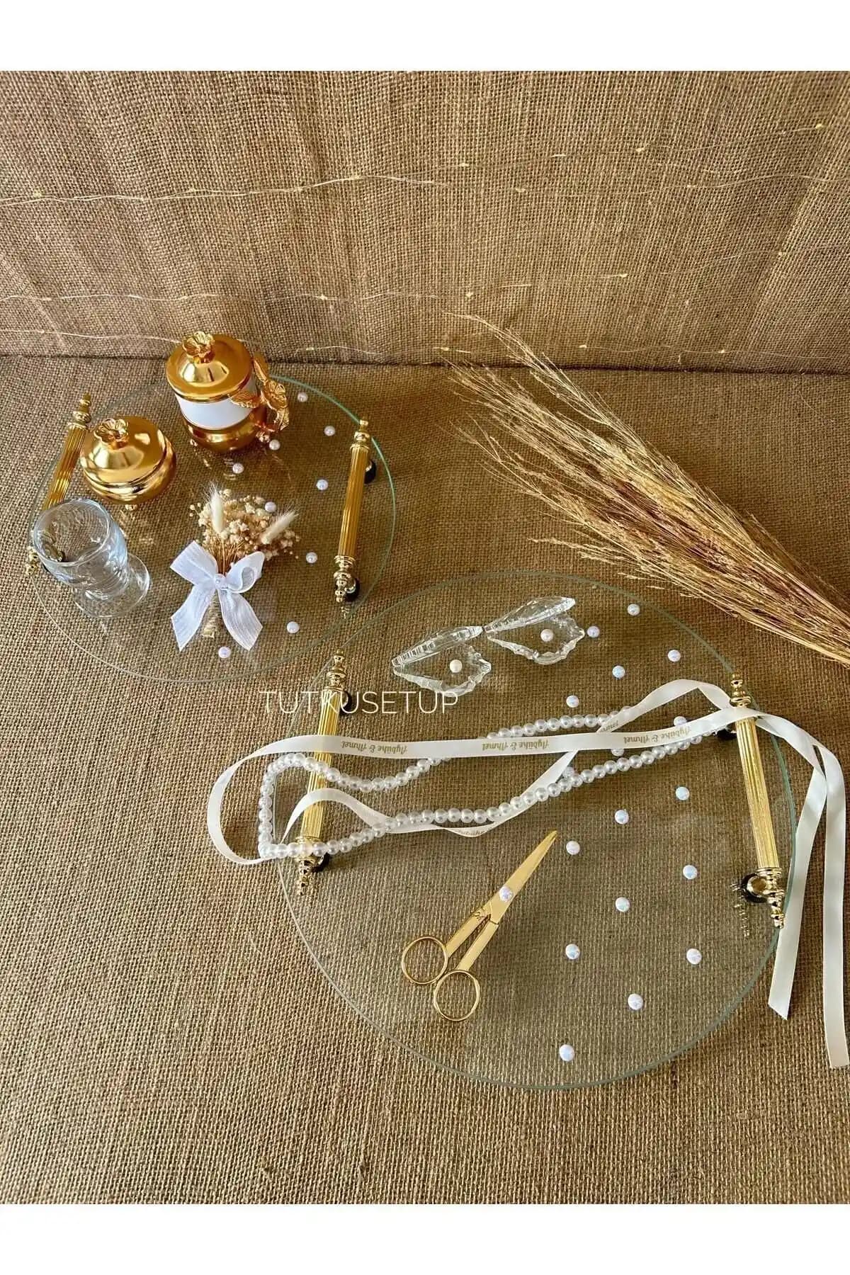 Cam Tepsi Setleri: Estetik ve Fonksiyonellik Bir Arada Modern Mutfak ve Sunum Ürünleri