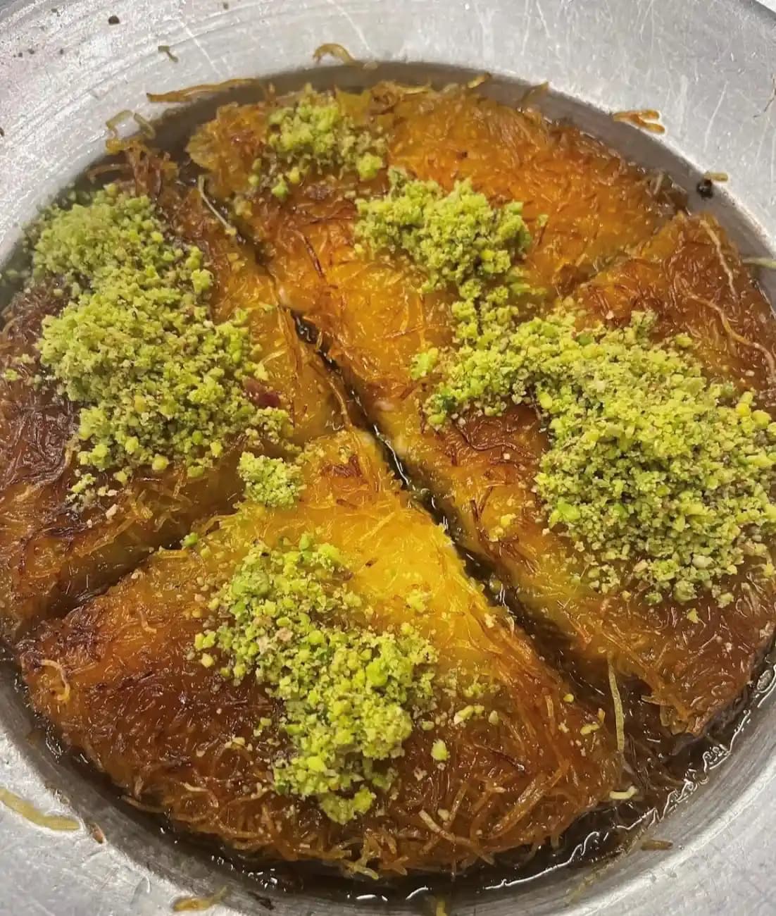 Çikolata Aromalı Türk Künefe: Geleneksel Tatlıda Modern ve Yenilikçi Bir Dokunuş