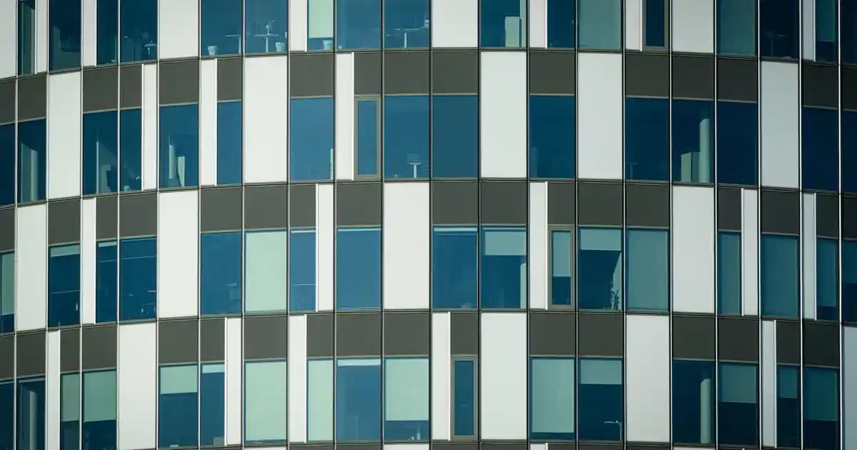 Doğal Kolajen ve Keratin Takviyeleri: Cilt, Saç ve Tırnak Sağlığını Destekleyen Güvenilir Kaynaklar