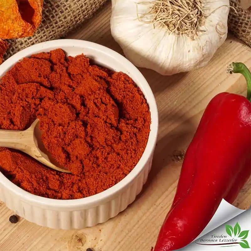 Hafif Aromalı Biber Tozu: Mutfakta Kullanım Alanları ve Özellikleri