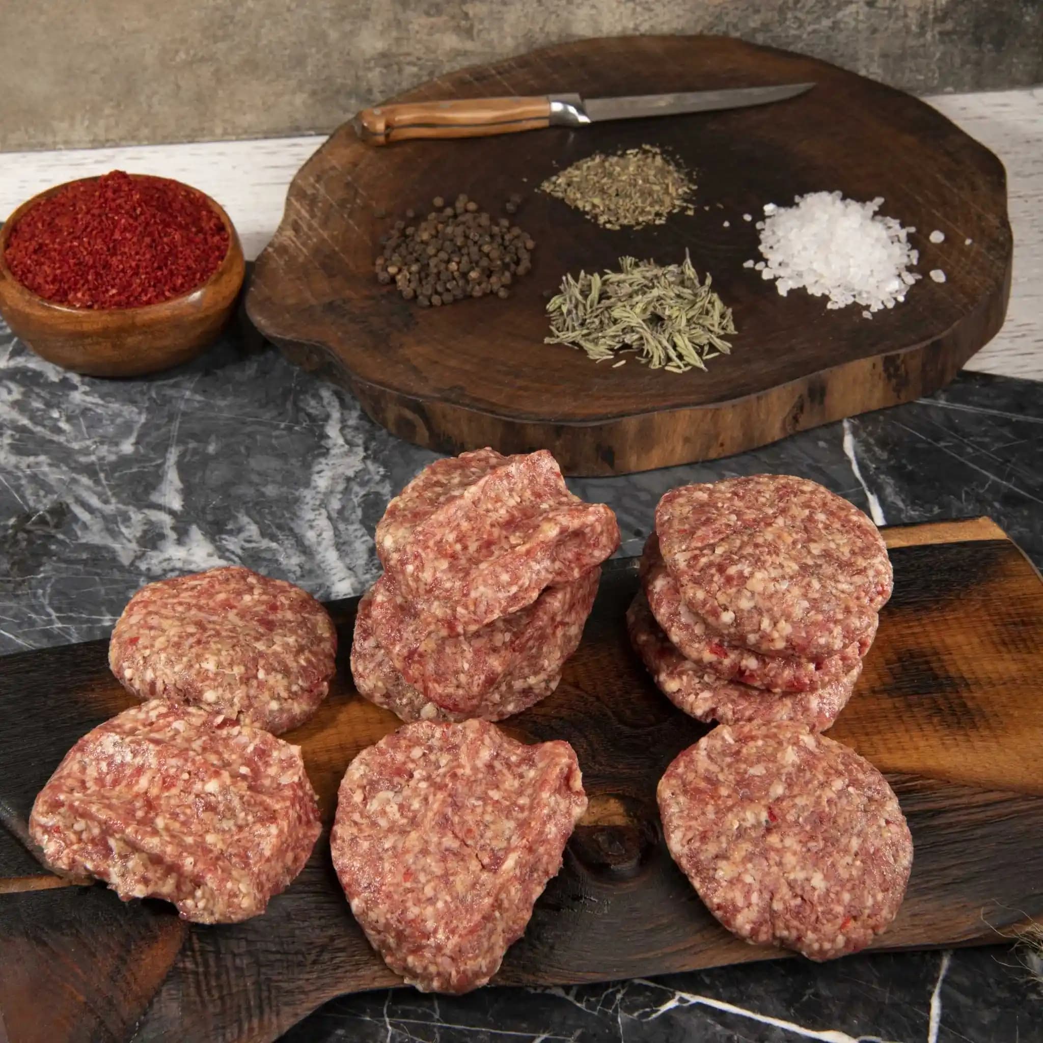 Kaliteli Köfte Etleri: Güvenilir ve Sağlıklı Seçenekler ile Lezzetli Yemekler Hazırlayın