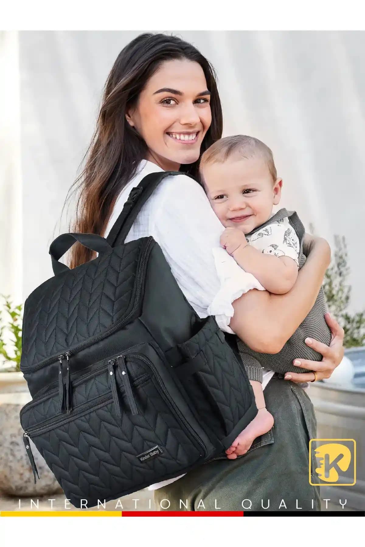 Merlin Termal Anne Bebek Bakım Çantası: Fonksiyonellik ve Kullanım Kolaylığıyla Öne Çıkan Tasarım