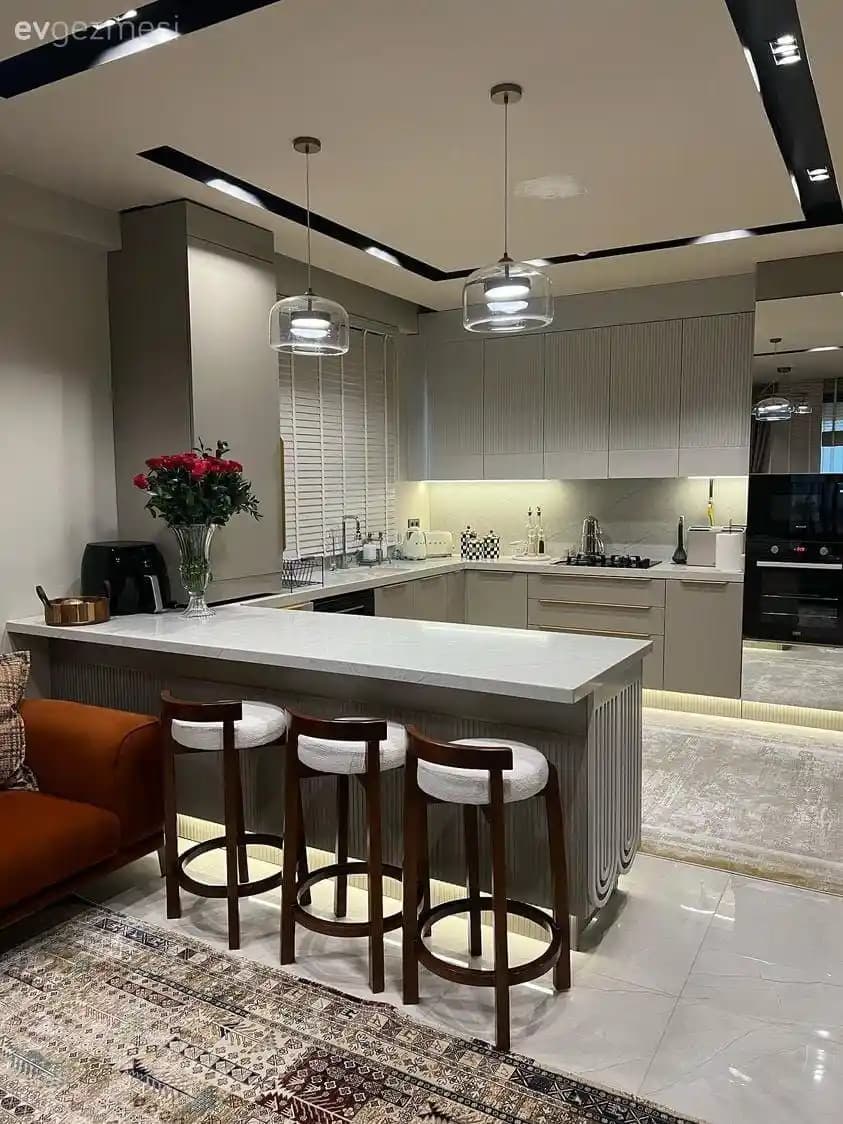 Modern Tasarım ve Yüksek Performanslı Ev Ekipmanlarının Günümüzdeki Rolü ve Avantajları