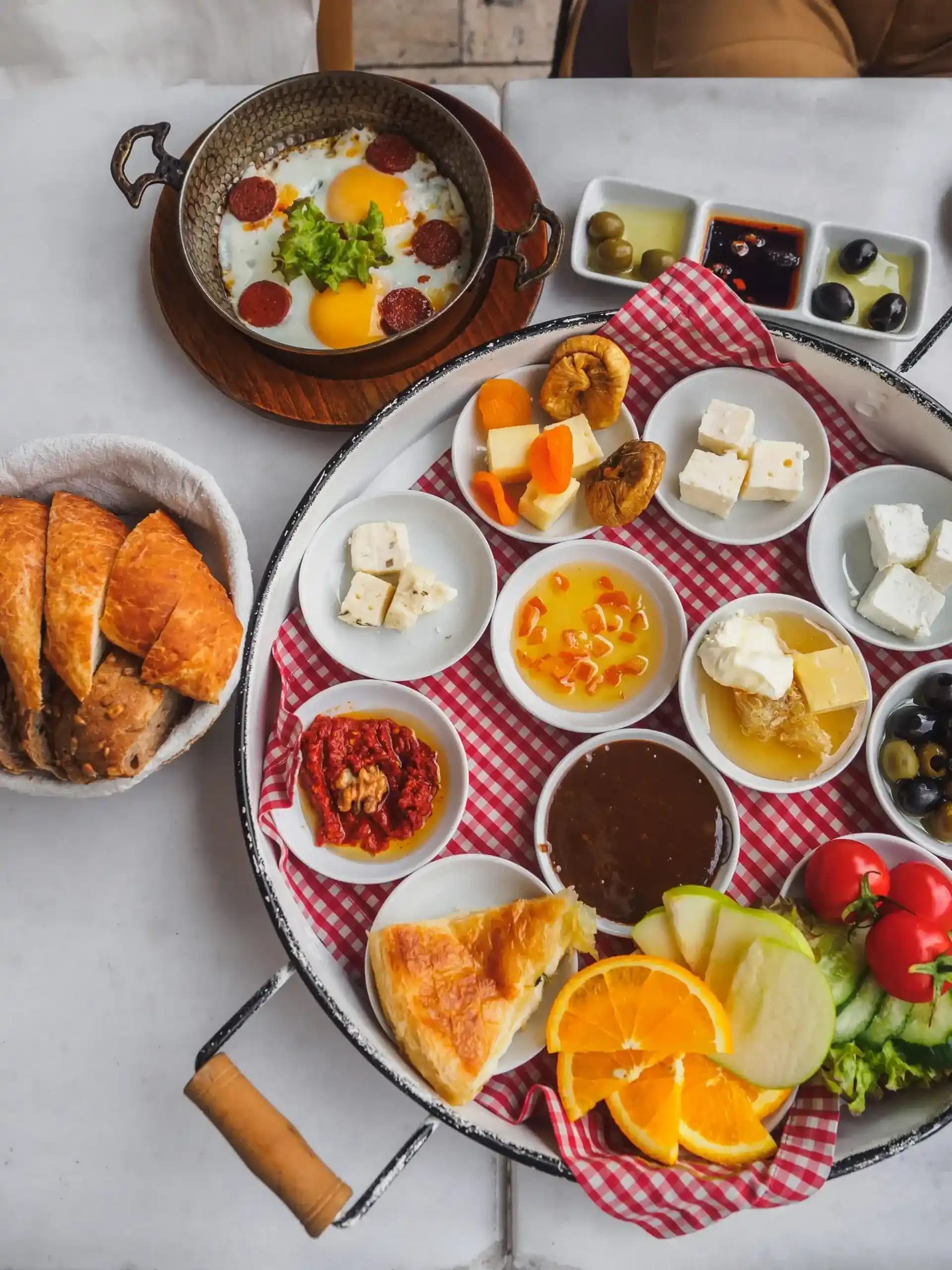 Pratik ve Sağlıklı Kahvaltı Paketleri ile Güne Enerjik Başlangıç Yapın