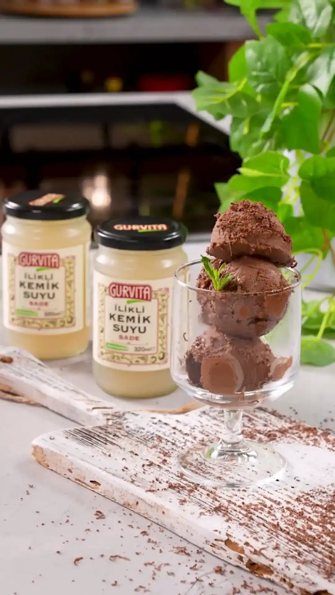 Sağlıklı Yaz Serinletici Yoğurtlu Dondurma: Faydaları ve Kullanım Alanları