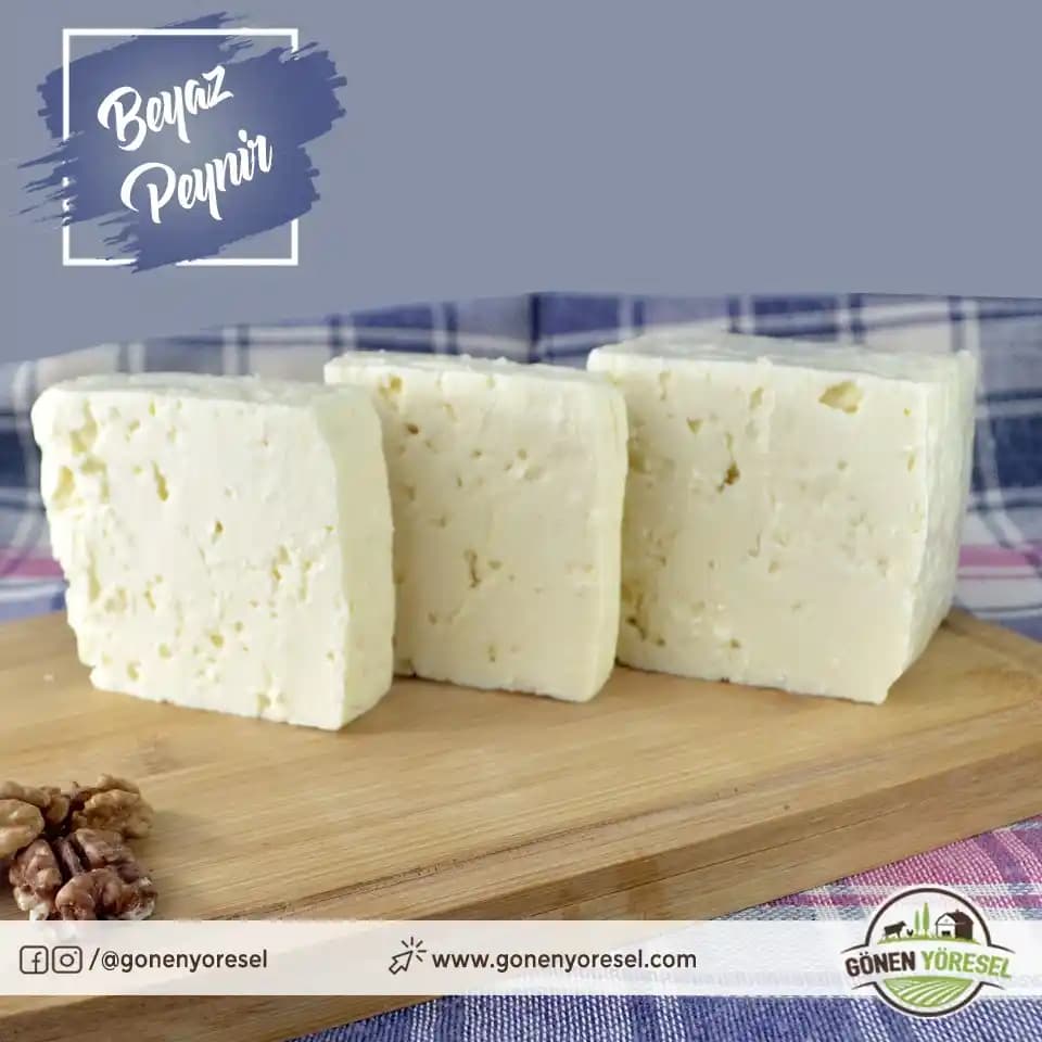 Tam Yağlı Peynirin Tatlılarda Kullanımı ve Özellikleri Üzerine Kapsamlı Bir Analiz