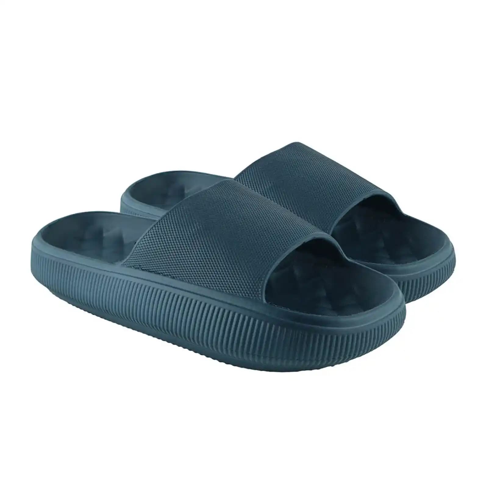 Teras ve bahçe alanları için güncel terlik trendleri ve seçim ipuçları