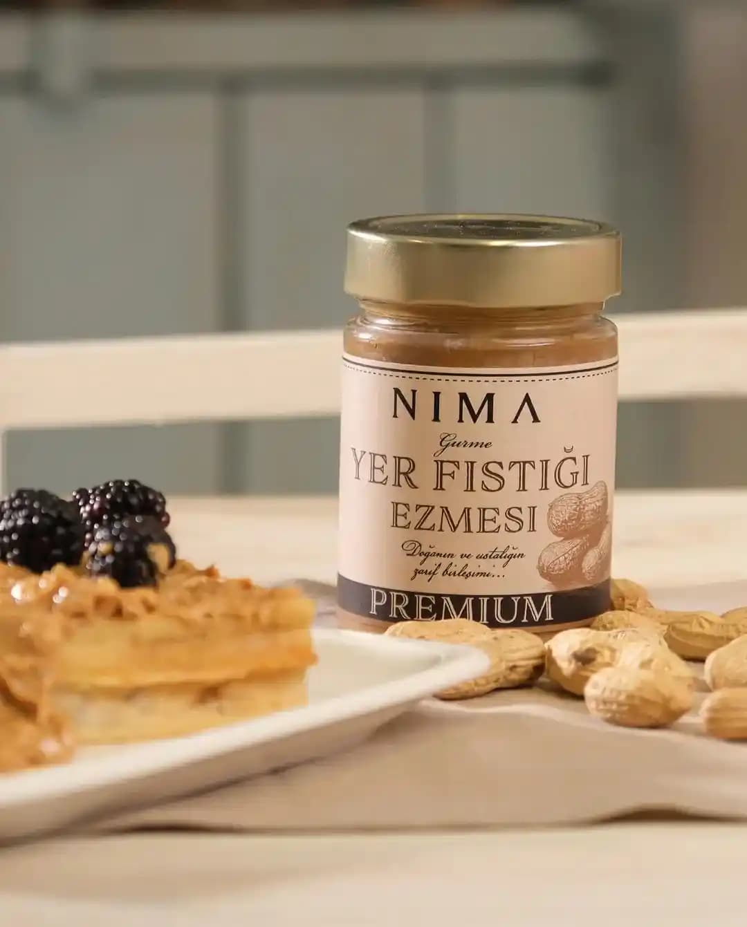 Yer Fıstığı Bazlı Sağlıklı ve Doğal Süt Alternatifleri: Faydaları ve Kullanım Alanları