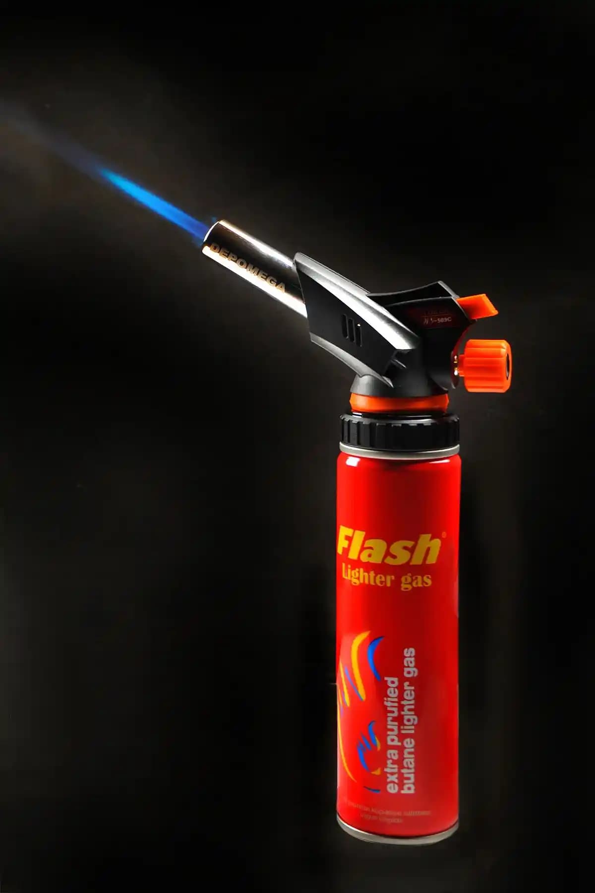 DepoMega 1300 Derece ve Orcamp Çakmaklı Pürmüz Seti Karşılaştırması