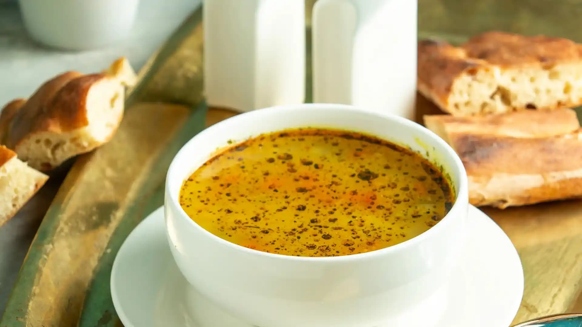 2025'te Tavuk Suyu Çorbası: Şifa ve Lezzetin 5 Sırrı
