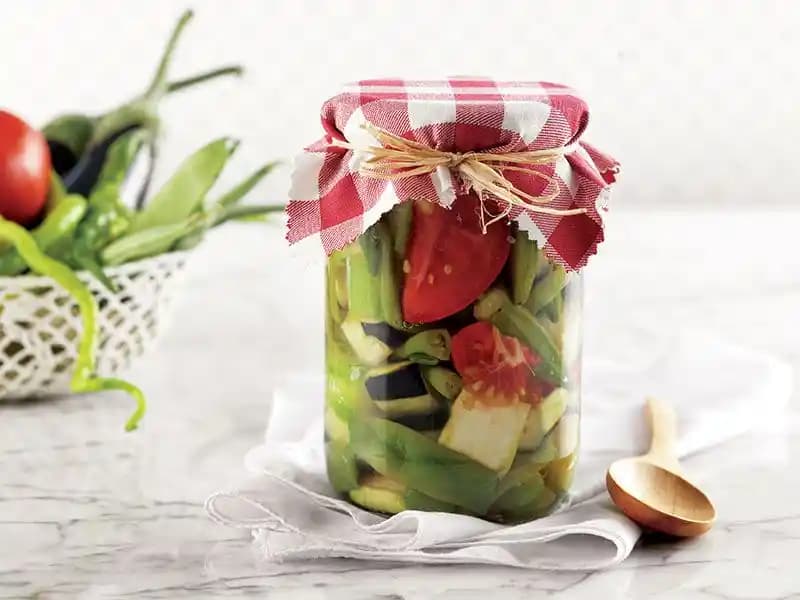 Türlü Konserve Tarifleri ve Saklama Yöntemleri Sağlıklı ve Pratik Kullanım İpuçları