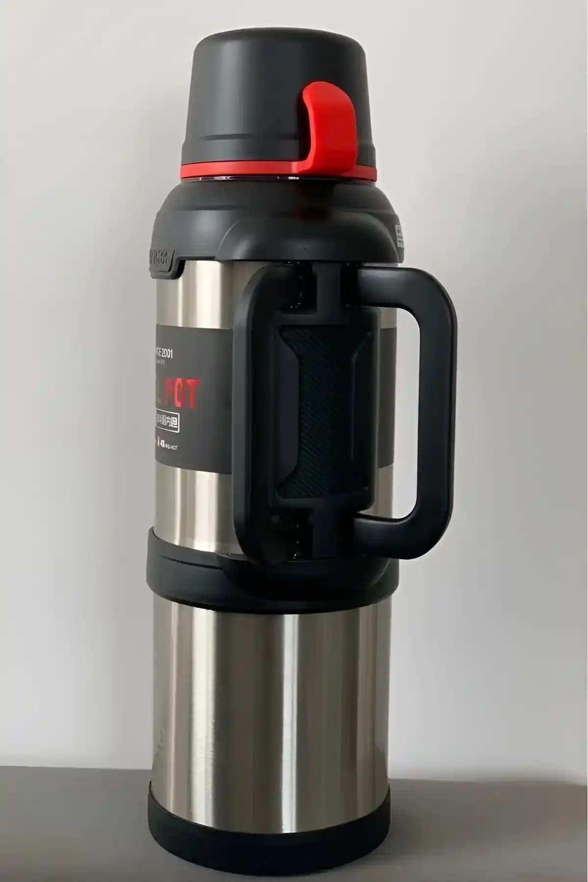 Çay Termoslarının Sıcak Sıvı Koruma Özellikleri ve Kullanım Alanları