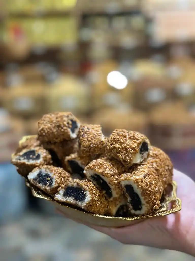 Hurmalı Susamlı Coreğin Sağlık ve Lezzet Dolu Dünyası: Doğal ve Besleyici Atıştırmalık Seçenekleri