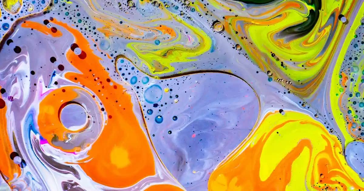 Gazlı İçecek Markaları ve Süpermarketlerde Serinletici Seçenekler Hakkında Kapsamlı Bilgi