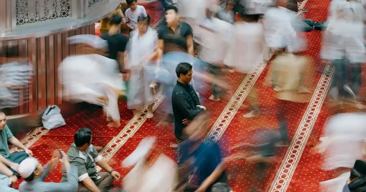 Hürrem Yağı Nedir ve Cilt, Saç ile Epilasyonda Kullanım Faydaları