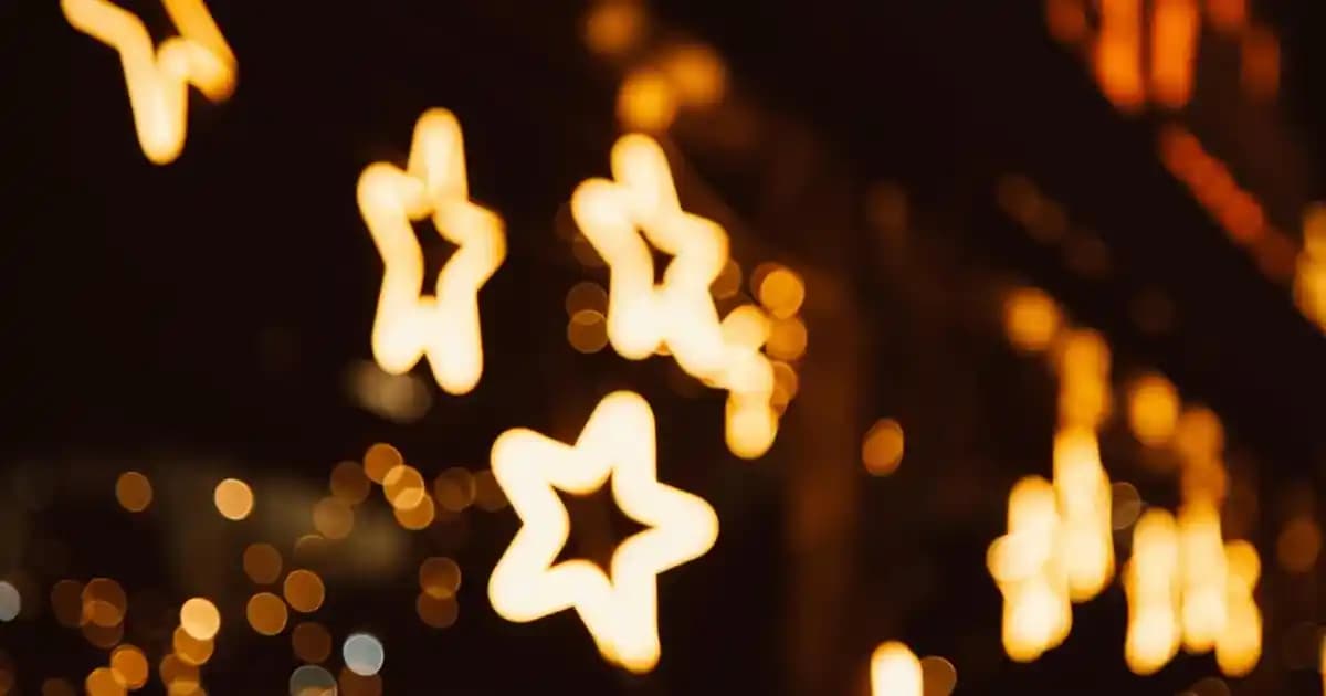 Kağıt Hediye Poşetleri: Çeşitleri, Kullanım Alanları ve Satın Alma İpuçları