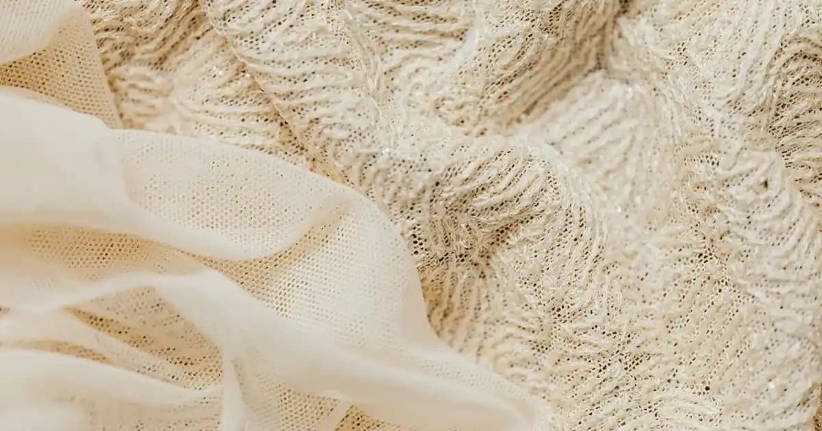 Migros ve UGG ile Stil ve Konforu Bir Arada Sunan Güncel Moda Trendleri ve Online Satın Alma Rehberi