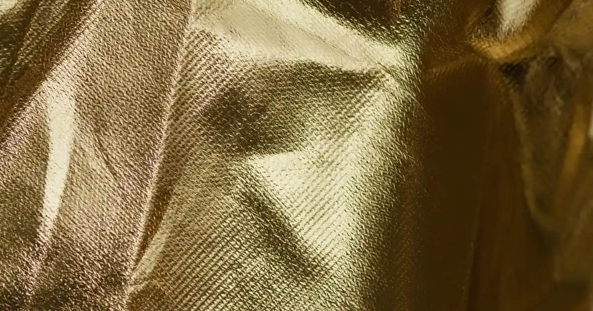 Polisil Metal Parlatıcı ile Metal Yüzeylerin Parlaklığını Yeniden Kazanın