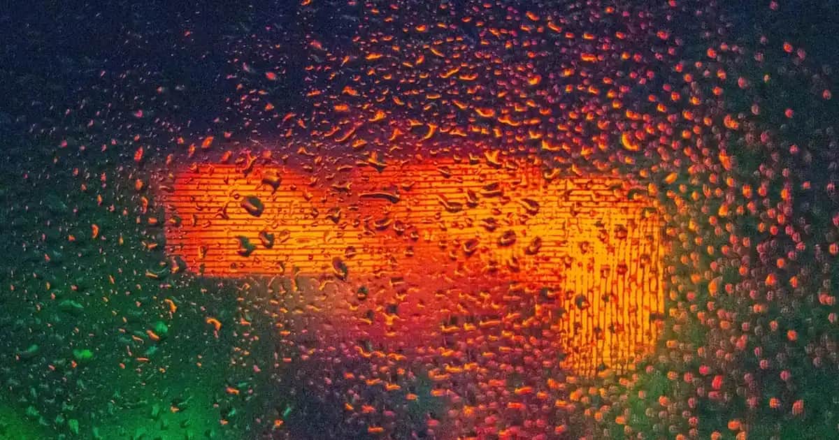 Poptip Şekerler: Süpermarketlerde Popüler Meyve Aromalı Tatlı Atıştırmalıklar