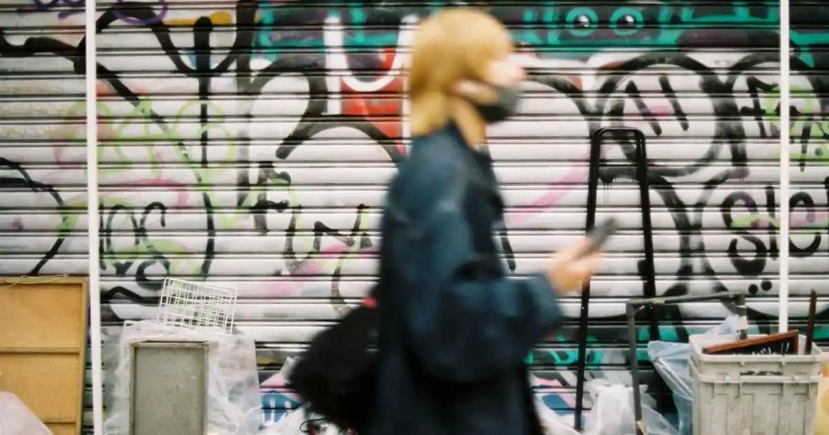 Vişneli Browni Tarifi: Çikolata ve Meyvenin Eşsiz Buluşması